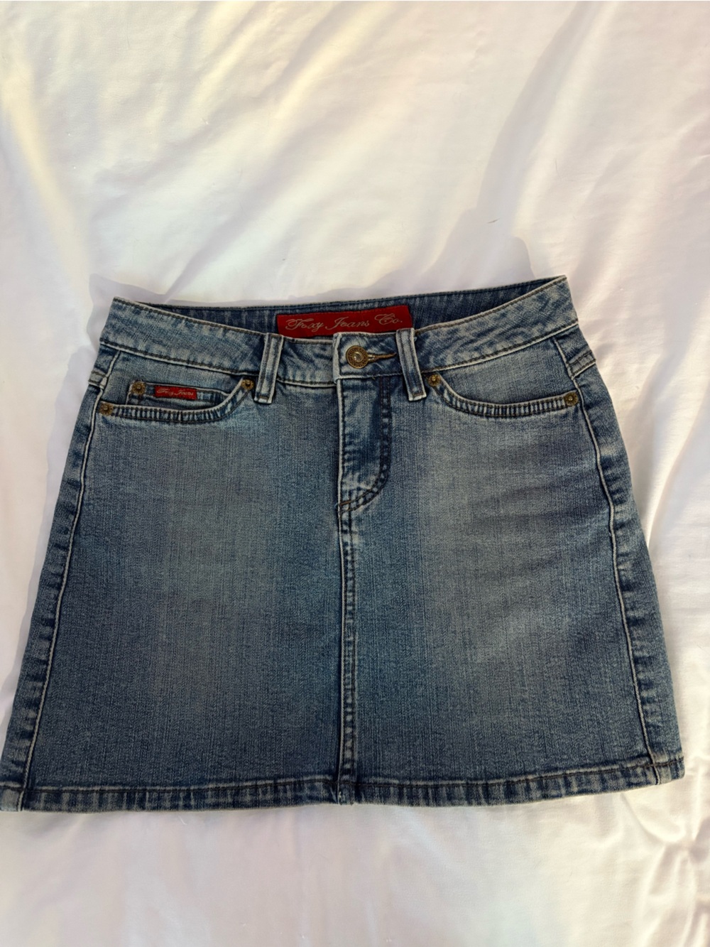 Y2K Vintage Denim Mini Skirt with Unique Back Pockets - Size 3